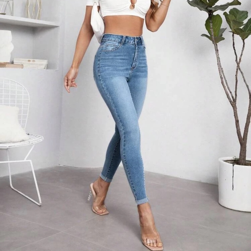Essnce High Waist Skinny Jeans